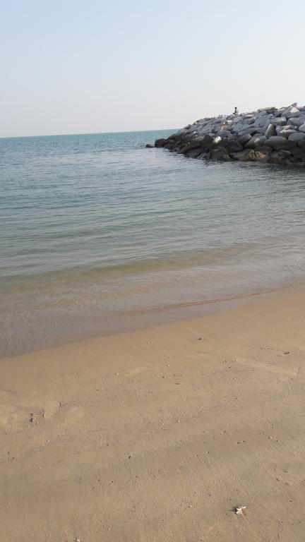 Sabaidee Beach Rayong Ngoại thất bức ảnh